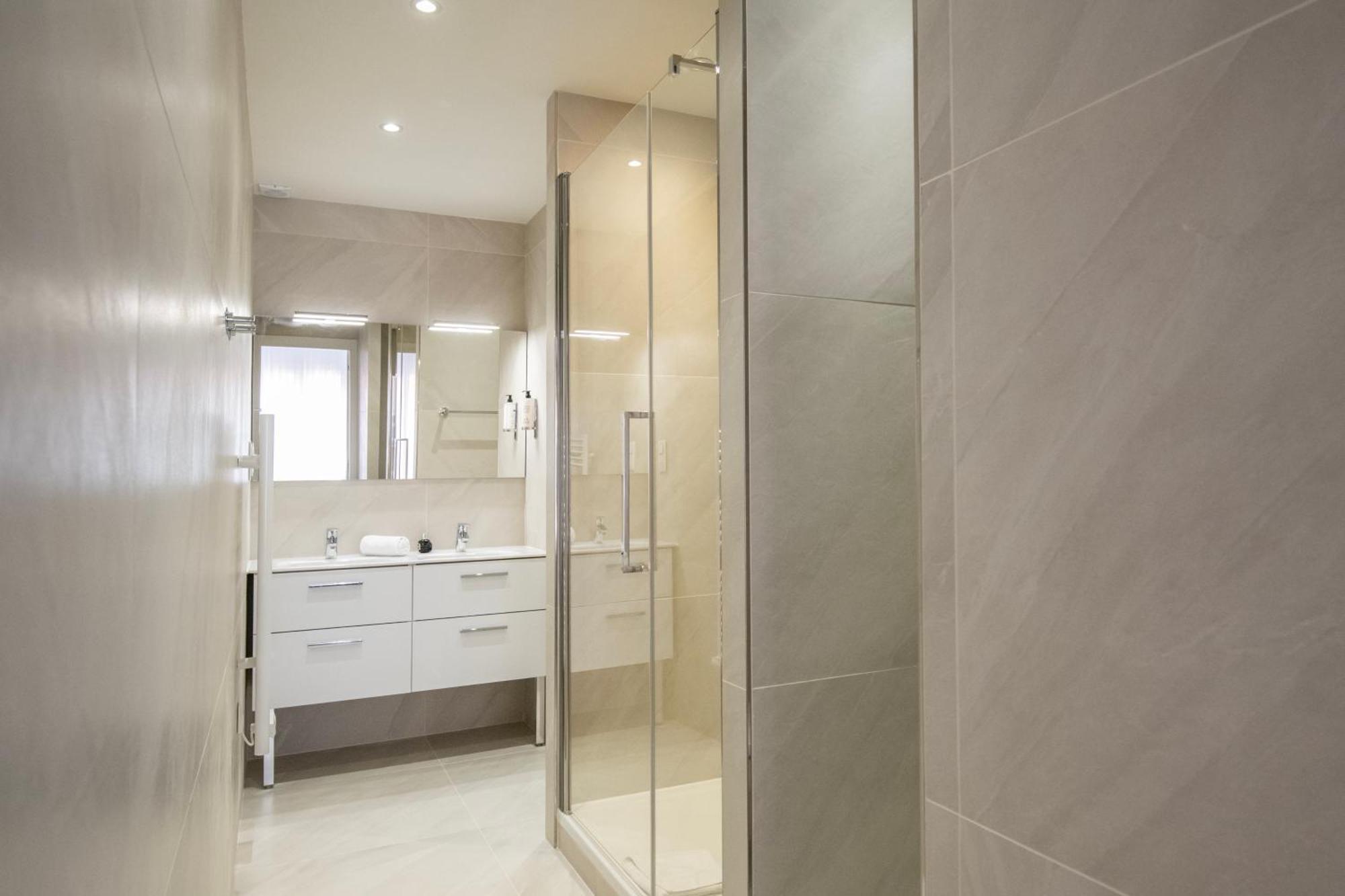 Appartements French Riviera Confidential Centre Ville Juan Les Pins Proche Des Plages Room photo