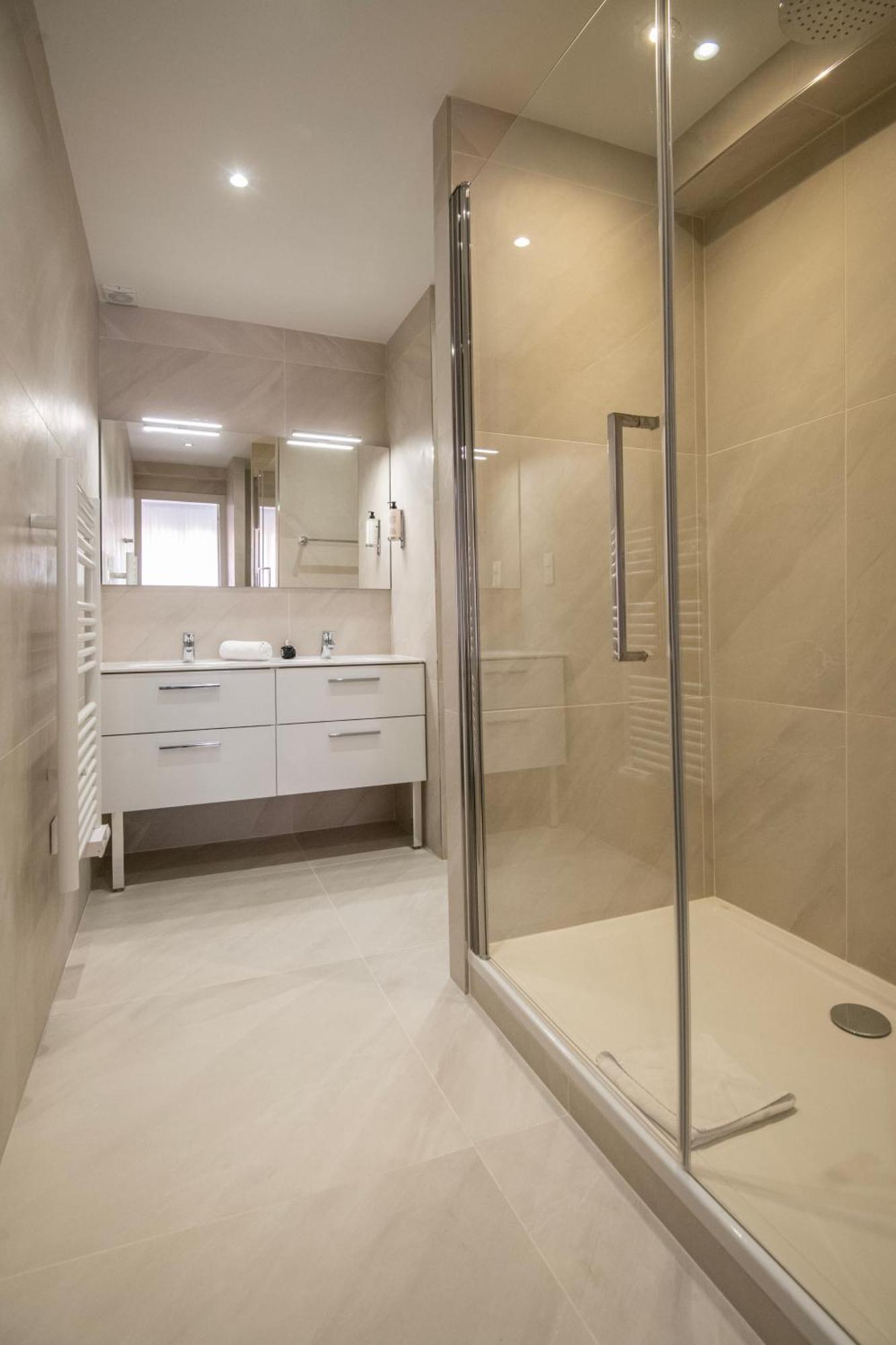 Appartements French Riviera Confidential Centre Ville Juan Les Pins Proche Des Plages Room photo
